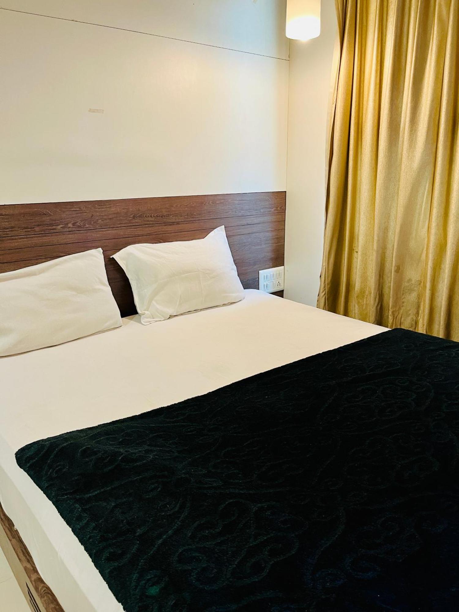 Maharastra Bhavan Atithi Grah Naimisharanya Экстерьер фото